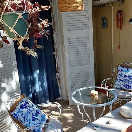 Nias Studio * Perama (Corfu)
